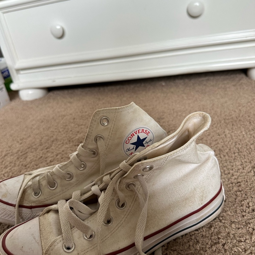 White converse